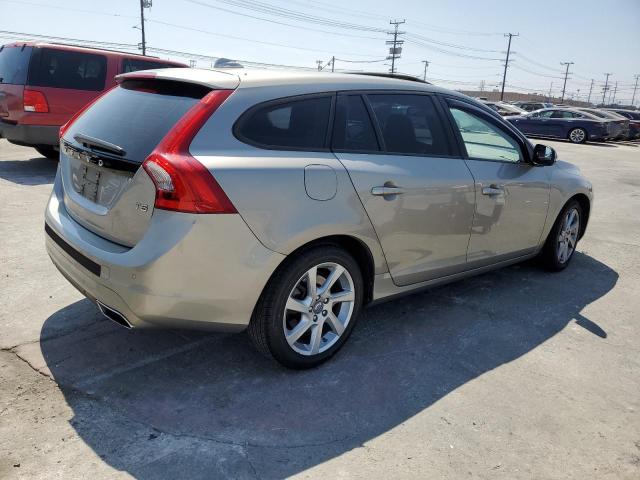 YV140MEAXF1201895 - 2015 VOLVO V60 Бежевый фото 3