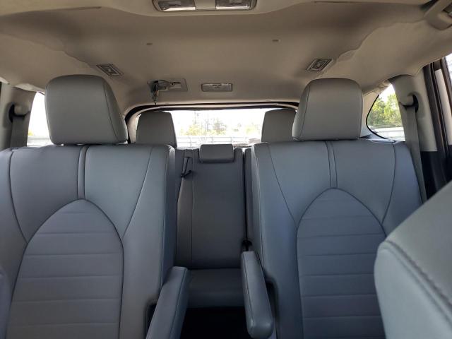 5TDGZRAH8MS521371 - 2021 TOYOTA HIGHLANDER XLE SILVER photo 10