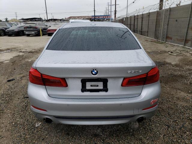 WBAJA9C56JB032998 - 2018 BMW 530E SILVER photo 6