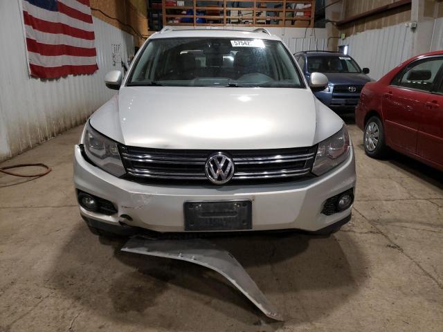 WVGBV7AX4DW540769 - 2013 VOLKSWAGEN TIGUAN S SILVER photo 5