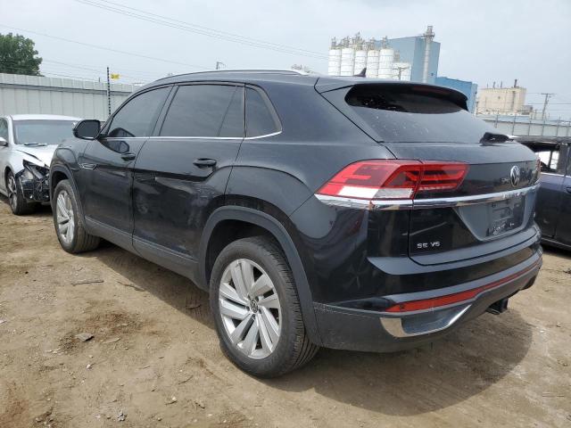 1V26E2CA3LC230810 - 2020 VOLKSWAGEN ATLAS CROS SE Черный фото 2