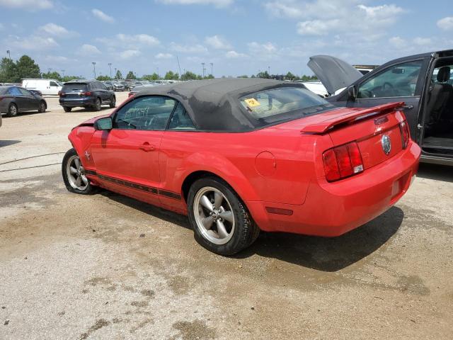 1ZVFT84N465178542 - 2006 FORD MUSTANG RED photo 2