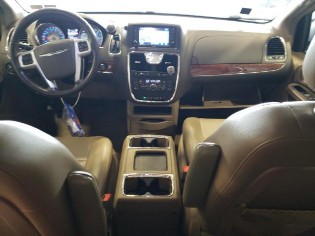 2A4RR8DG7BR612282 - 2011 CHRYSLER TOWN & COU TOURING L GOLD photo 8