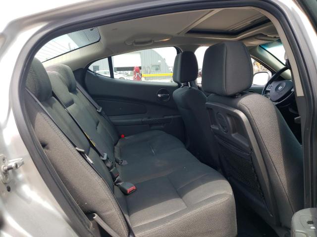 2G2WS522541372125 - 2004 PONTIAC GRAND PRIX GT2 ვერცხლისფერი ფოტო 10