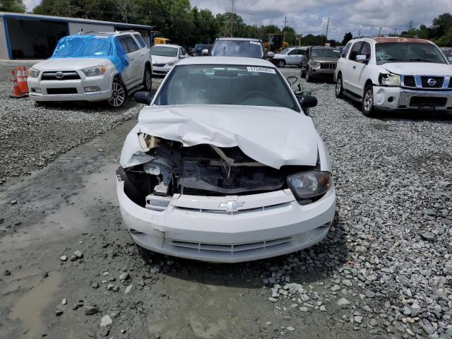 1G1JC12F047219811 - 2004 CHEVROLET CAVALIER WHITE photo 5