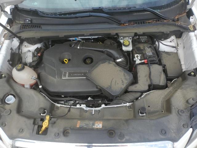 5LMCJ3D94KUL39448 - 2019 LINCOLN MKC RESERVE WHITE photo 12