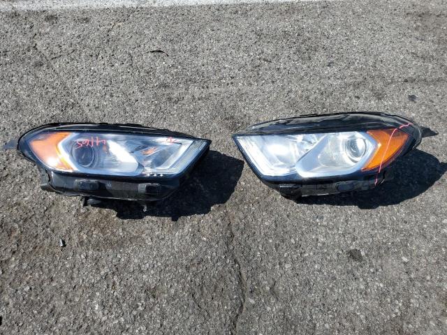 MAJ3S2GE0KC273015 - 2019 FORD ECOSPORT SE Gris foto 13