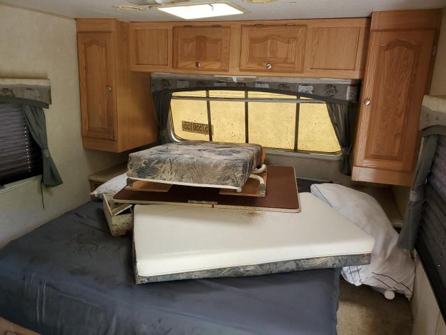 4X4TFLC235D085937 - 2005 FOREST RIVER FLAGSTAFF LITE 26RBS WHITE photo 5