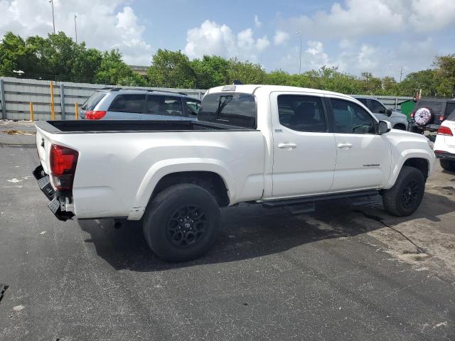 3TMBZ5DN2MM031559 - 2021 TOYOTA TACOMA DOUBLE CAB WHITE photo 3