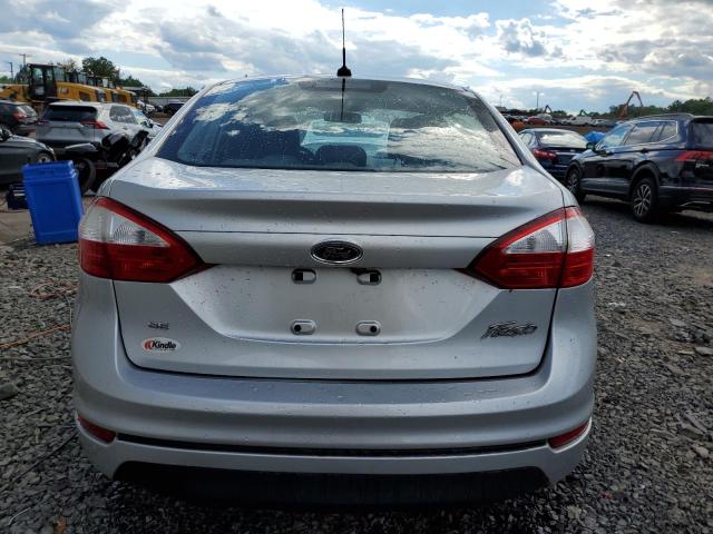 3FADP4BJ6JM111165 - 2018 FORD FIESTA SE SILVER photo 6