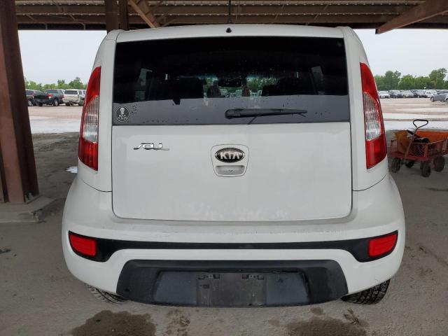 KNDJT2A53D7755321 - 2013 KIA SOUL WHITE photo 6