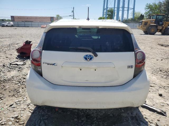 JTDKDTB38E1569654 - 2014 TOYOTA PRIUS C WHITE photo 6