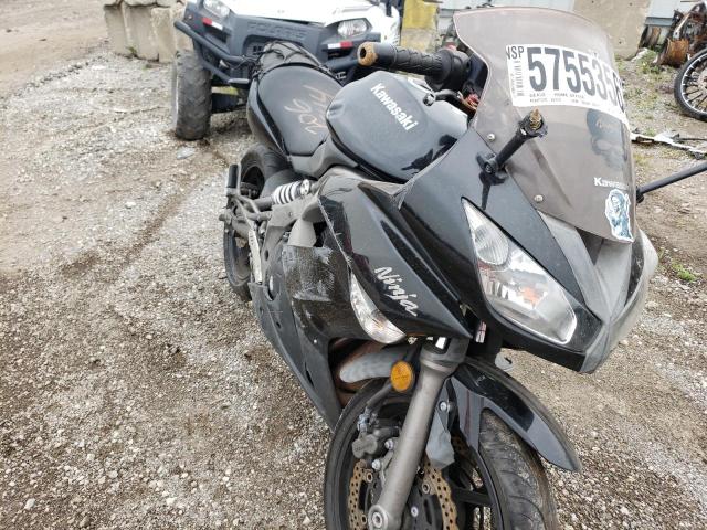 JKAEXEC1X9DA34923 - 2009 KAWASAKI EX650 C 黑色 照片 9