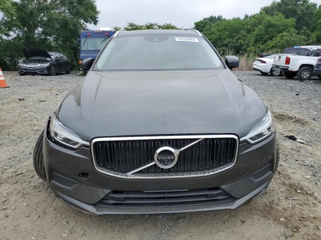 YV4A22RK4J1009078 - 2018 VOLVO XC60 T6 MOMENTUM GRAY photo 5