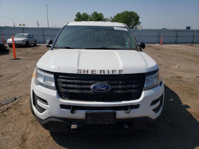 1FM5K8AR6HGB65433 - 2017 FORD EXPLORER POLICE INTERCEPTOR WHITE photo 5