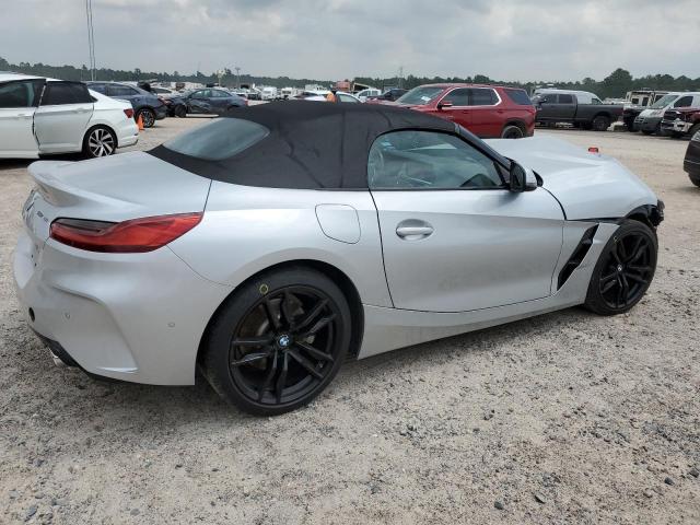 WBAHF3C08LWW58596 - 2020 BMW Z4 SDRIVE30I SILVER photo 3