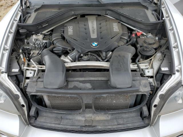 5UXZV8C52DL898845 - 2013 BMW X5 XDRIVE50I SILVER photo 12