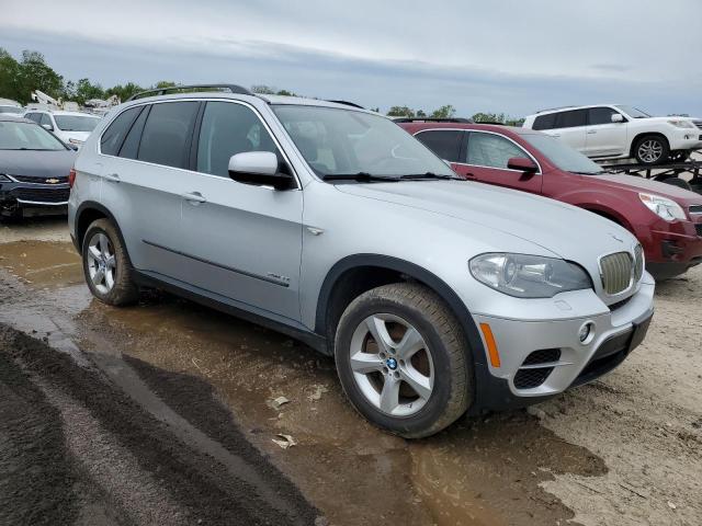 5UXZV8C52DL898845 - 2013 BMW X5 XDRIVE50I SILVER photo 4