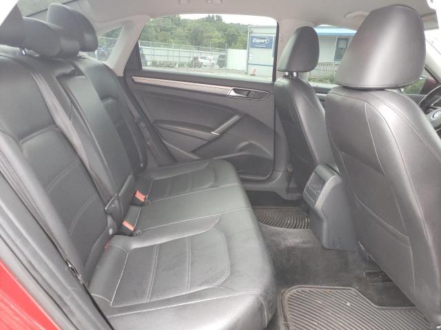 1VWDT7A38HC027691 - 2017 VOLKSWAGEN PASSAT R-LINE Qırmızı foto 10