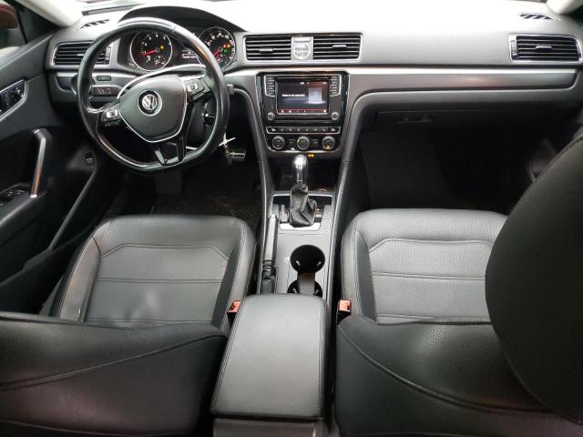 1VWDT7A38HC027691 - 2017 VOLKSWAGEN PASSAT R-LINE Qırmızı foto 8