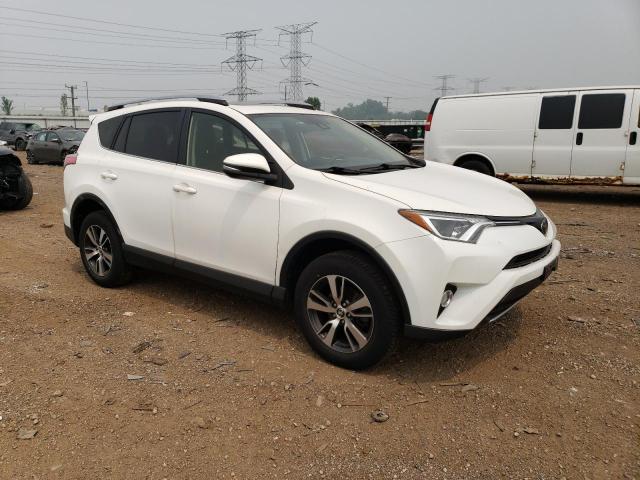 JTMRFREV1JD254325 - 2018 TOYOTA RAV4 ADVENTURE WHITE photo 4