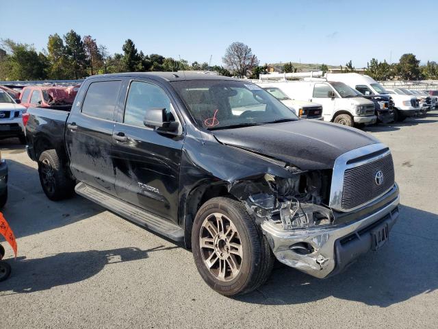 5TFEM5F1XCX050357 - 2012 TOYOTA TUNDRA CREWMAX SR5 BLACK photo 4