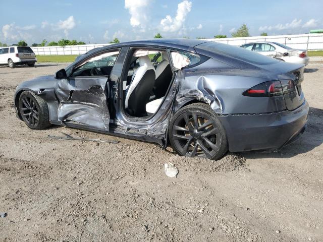 5YJSA1E58NF478417 - 2022 TESLA MODEL S ნაცრისფერი ფოტო 2