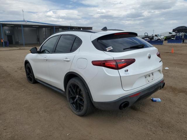 ZASPAKBN2K7C50213 - 2019 ALFA ROMEO STELVIO TI WHITE photo 2