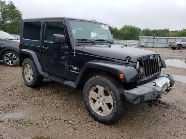 1J4FA54158L652088 - 2008 JEEP WRANGLER SAHARA BLACK photo 4