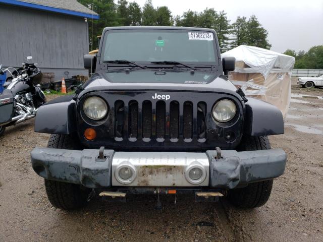 1J4FA54158L652088 - 2008 JEEP WRANGLER SAHARA BLACK photo 5