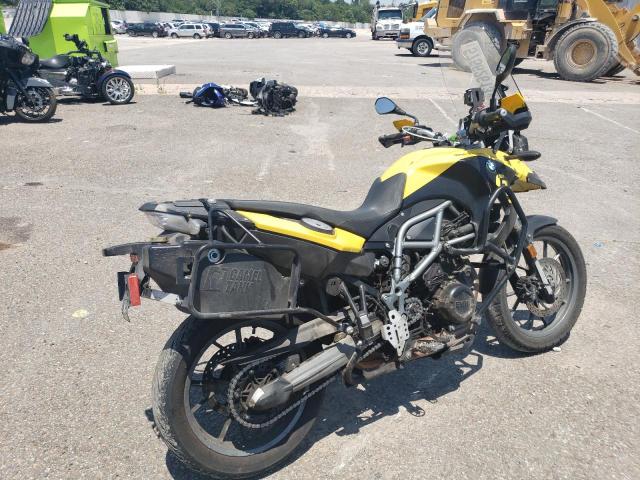 WB1022801CZ062417 - 2012 BMW F650 GS TWO TONE photo 4