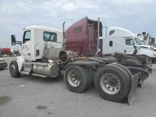 1XKZD49X3HJ162427 - 2017 KENWORTH CONSTRUCTI T880 WHITE photo 3