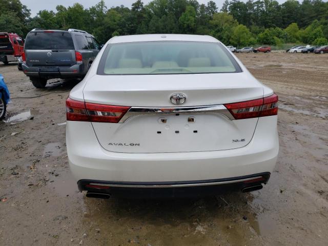 4T1BK1EB9JU278050 - 2018 TOYOTA AVALON XLE WHITE photo 6