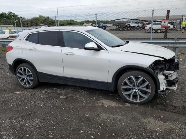 WBXYJ5C59K5N47684 - 2019 BMW X2 XDRIVE28I WHITE photo 4