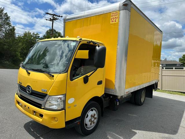 JHHHPM2H0EK001053 - 2014 HINO 195 YELLOW photo 1