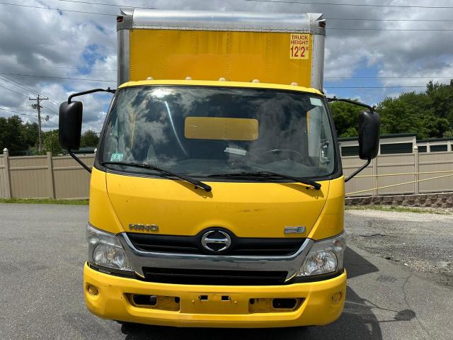 JHHHPM2H0EK001053 - 2014 HINO 195 YELLOW photo 5