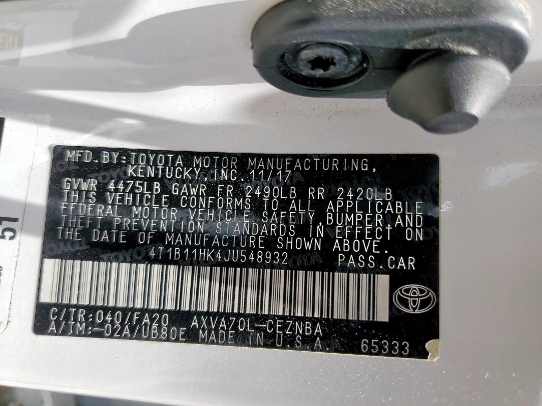 4T1B11HK4JU548932 - 2018 TOYOTA CAMRY L WHITE photo 13