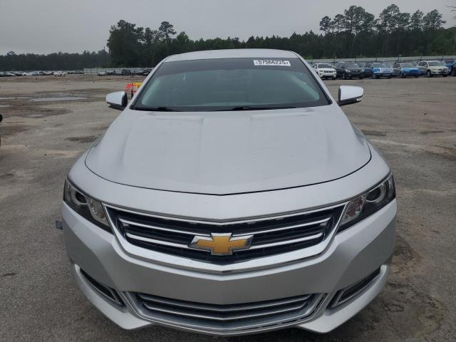2G1125S37J9140906 - 2018 CHEVROLET IMPALA PREMIER SILVER photo 5