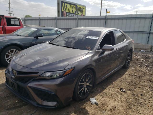 4T1T11BK1PU101318 - 2023 TOYOTA CAMRY SE NIGHT SHADE GRAY photo 1