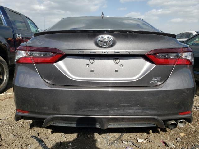4T1T11BK1PU101318 - 2023 TOYOTA CAMRY SE NIGHT SHADE GRAY photo 6
