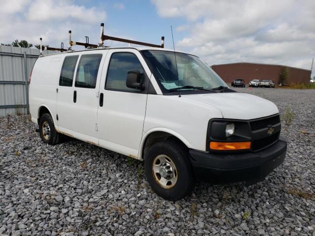 1GCWGFBA6D1148054 - 2013 CHEVROLET EXPRESS G2 WHITE photo 4