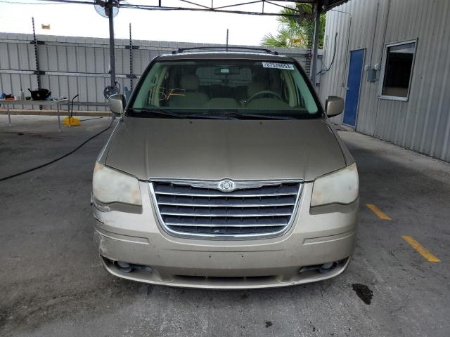 2A8HR54P48R725639 - 2008 CHRYSLER TOWN & COU TOURING 棕色 照片 5