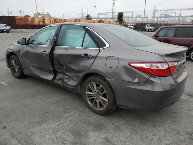 4T1BF1FK5HU786030 - 2017 TOYOTA CAMRY LE CHARCOAL photo 2