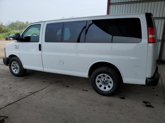 1GTS7AFX8D1179726 - 2013 GMC SAVANA G1500 WHITE photo 2