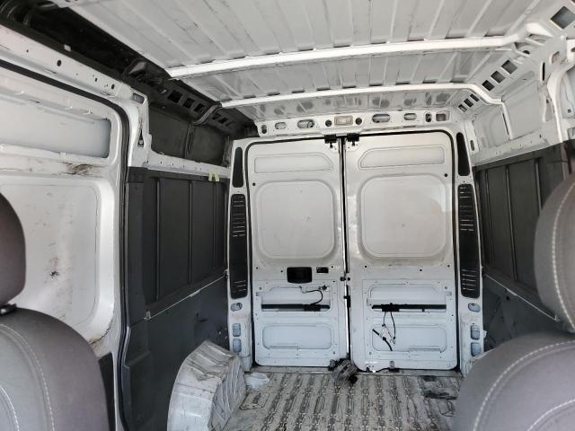 3C6TRVCG8JE138734 - 2018 RAM PROMASTER 2500 HIGH 白色 照片 10