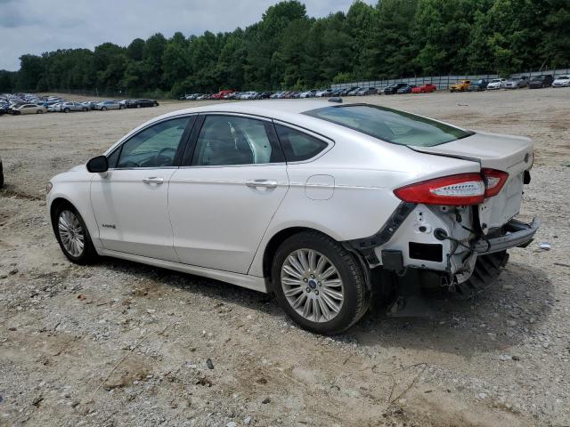 3FA6P0LU5FR102235 - 2015 FORD FUSION SE HYBRID WHITE photo 2