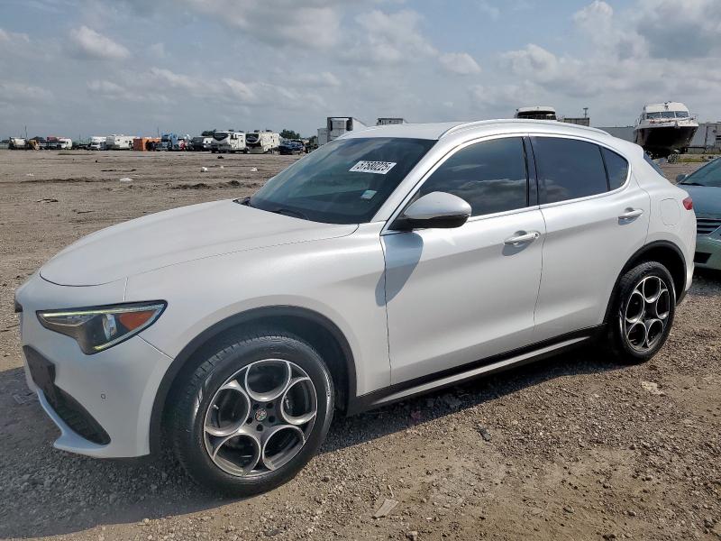 ZASFAKBN9J7B76119 - 2018 ALFA ROMEO STELVIO TI თეთრი ფოტო 1