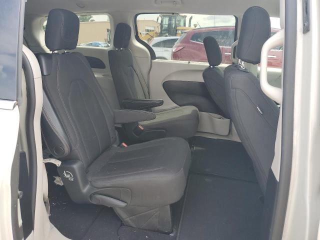 2C4RC1FG6KR657905 - 2019 CHRYSLER PACIFICA TOURING PLUS GRAY photo 11