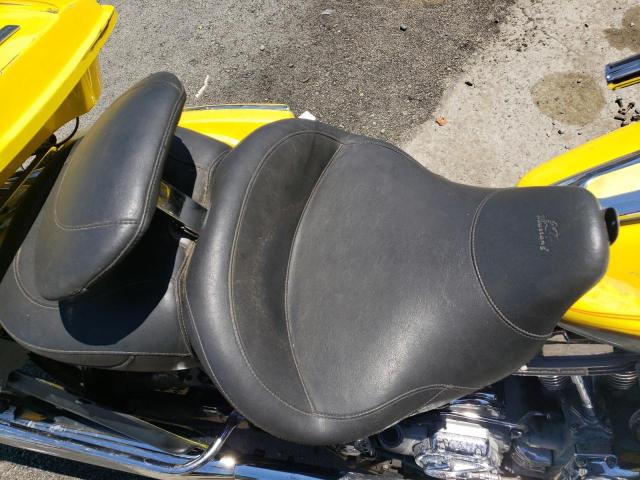 1HD1PKE325Y955579 - 2005 HARLEY-DAVIDSON FLHTCSE2 YELLOW photo 6