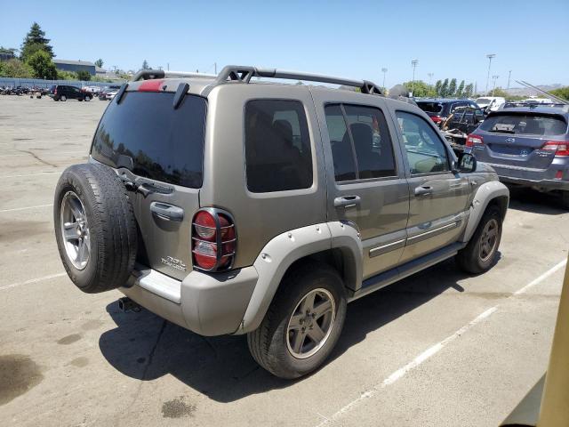1J4GK38K86W133444 - 2006 JEEP LIBERTY RENEGADE 米色 照片 3